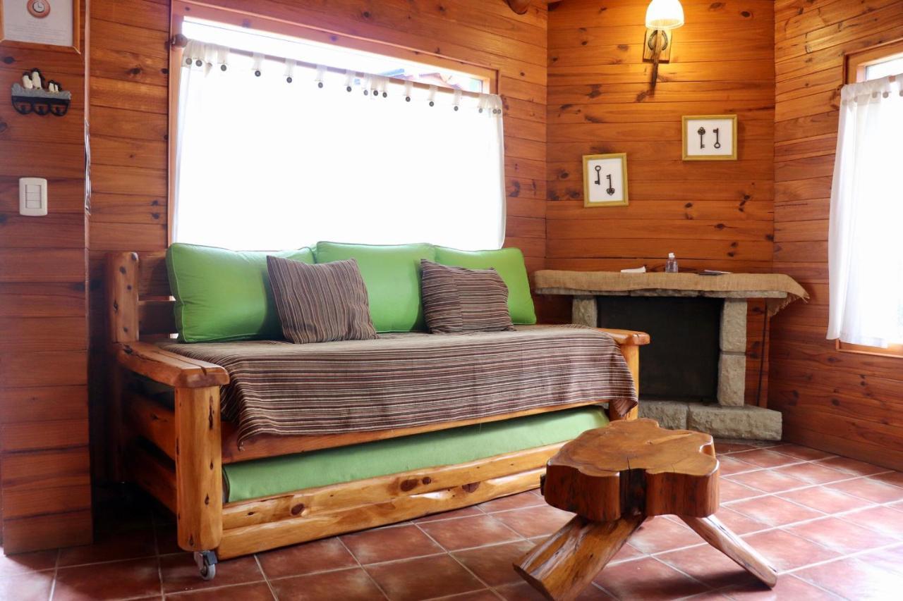Ruca Carel Lodge *